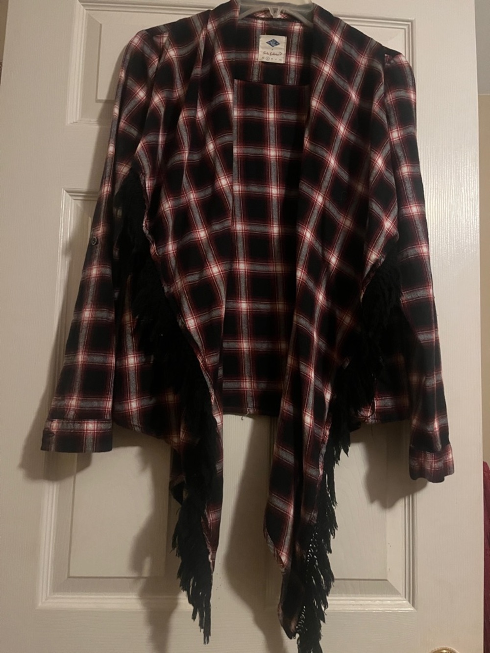 Plaid Fringe Open-Front Jacket - Black & Red
